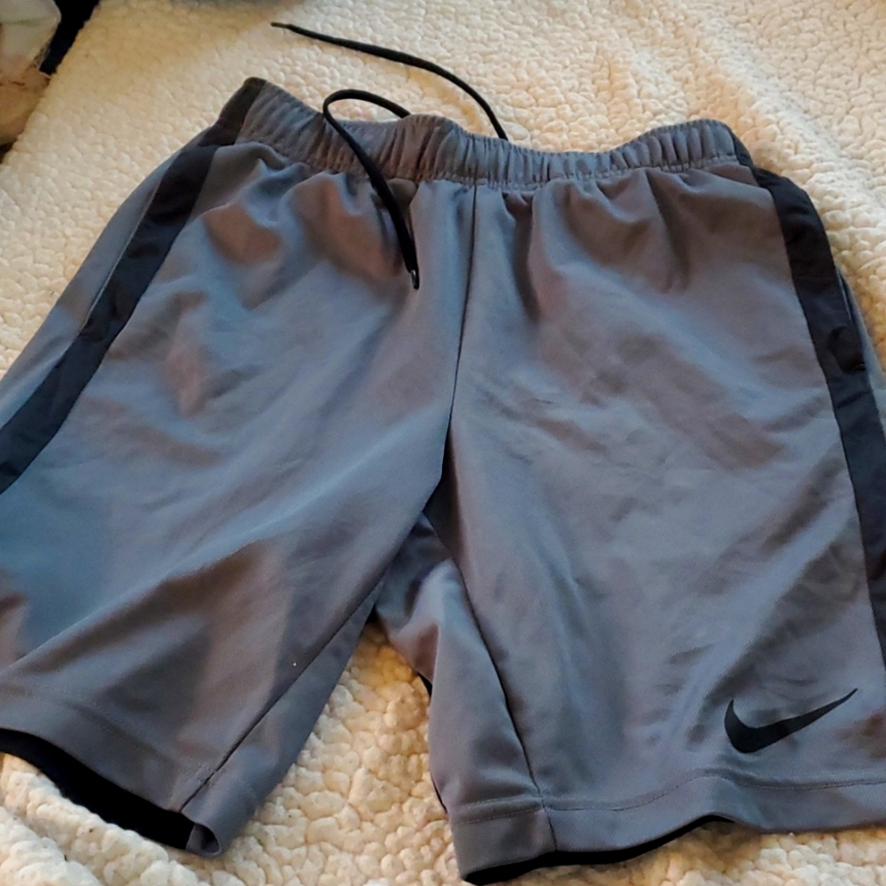 Nike Men's Gray Athletic Shorts with Black Trim